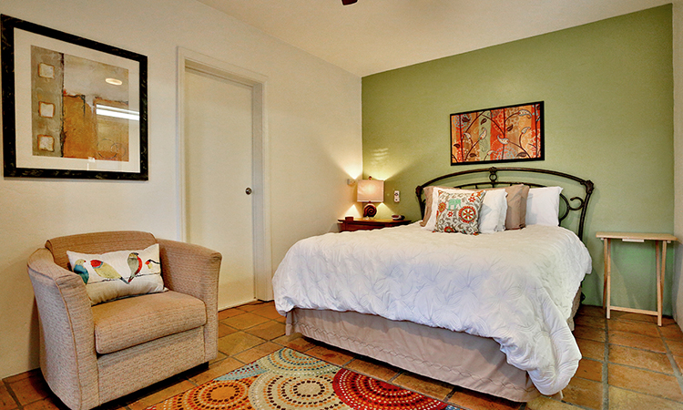 Beso Del Sol Bedroom