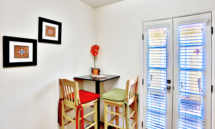 Beso Del Sol Kitchen Table